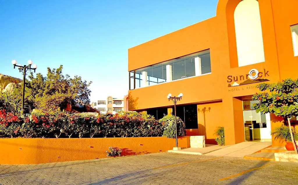 Sunrock Hotel & Suites Cabo San Lucas