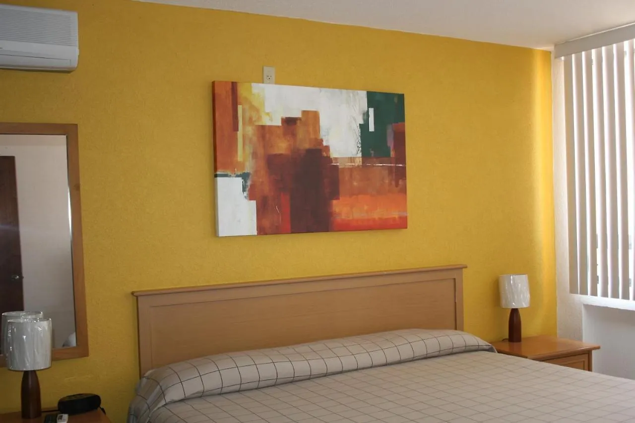 Sunrock Hotel & Suites Cabo San Lucas 3*,