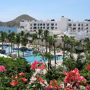 At Pueblo Bonito Rose' And Cabo San Lucas