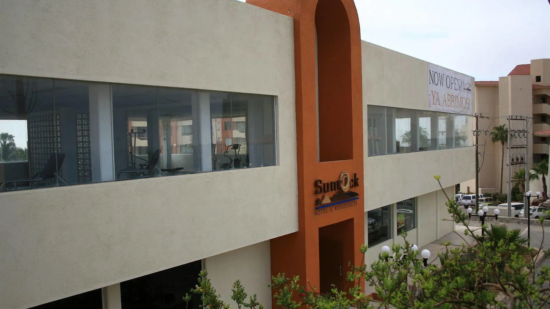 Sunrock Hotel & Suites Cabo San Lucas 3*,