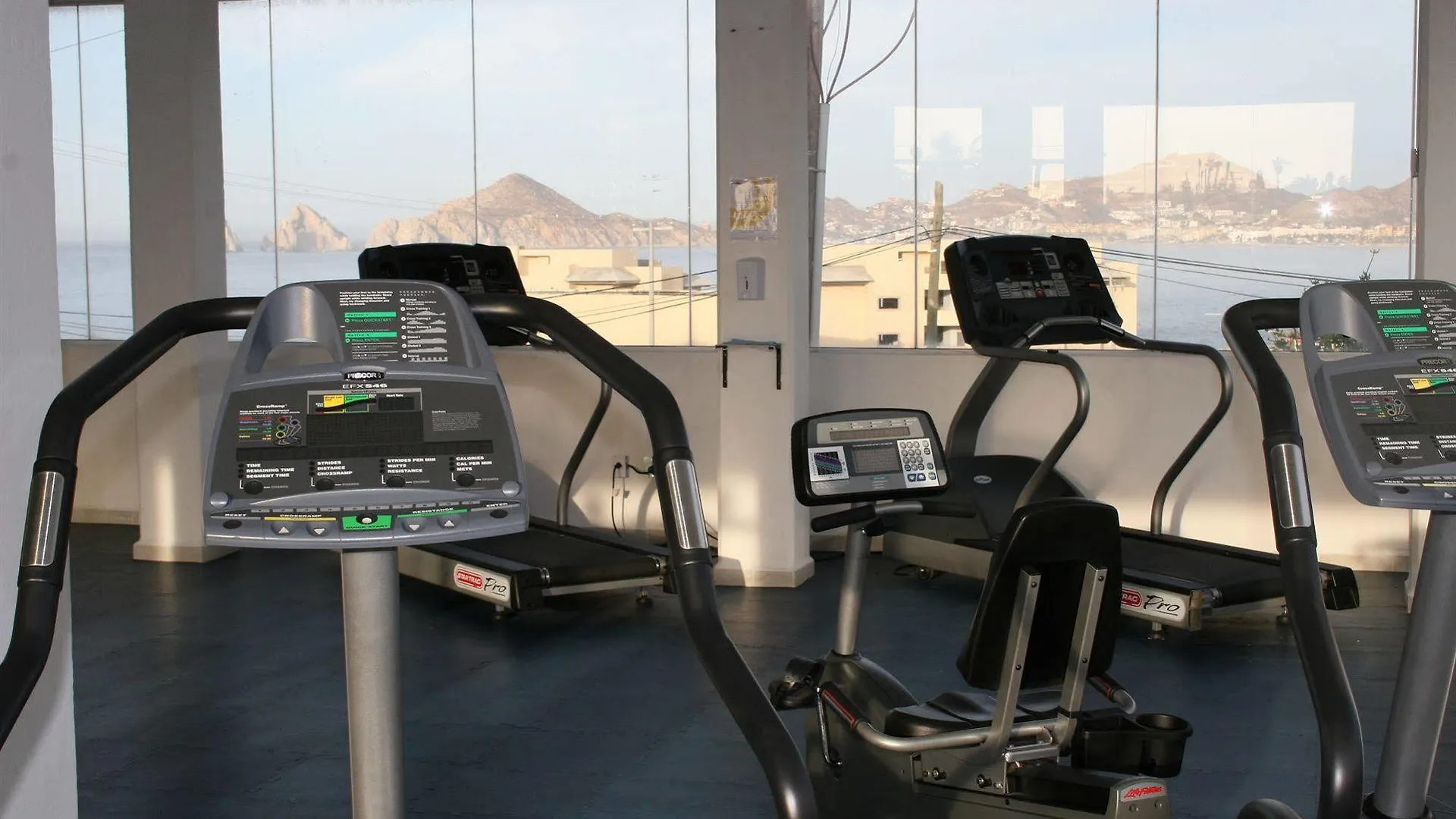 Sunrock Hotel & Suites Cabo San Lucas 3*,